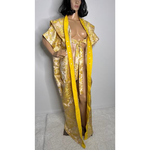 Vintage Y2K OOAK Gold Brocade Baroque Robe with Studded Yellow Trim medium - Picture 14 of 14